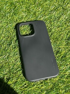 Velvet Caviar- Silicone Protective iPhone 14 Pro Max Case - Black